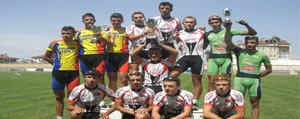 Karaman Belediye Spor Bisiklet Takimi Türkiye Ikincisi Oldu