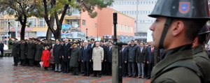 Atatürk Ölümünün 74. Yilinda Törenlerle Anildi