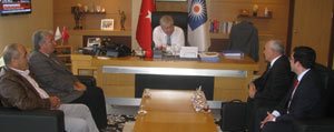  Antalya Büyüksehir Belediye Baskani Akaydin’i Ziyaret Ettiler