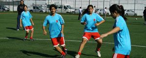 Karaman’da Bayan Futbol Takimi Kuruldu