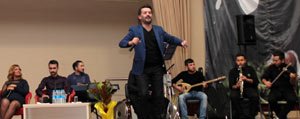 KMÜ’de Show Live Ile Müzik, Siir Ve Sohbet Bir Arada
