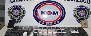  Karaman’da Gümrük Kaçagi 103 Cep Telefonu Ele Geçirildi