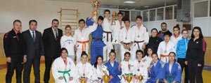 Karaman’da Yapilan Okullar arasi Judo Müsabakalari Sona Erdi