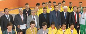 Karaman’da Düzenlenen Okullararasi Voleybol Turnuvasi Sona Erdi