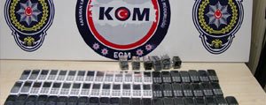  Kargo Kolisinden 164 Adet Kaçak Cep Telefonu Çikti