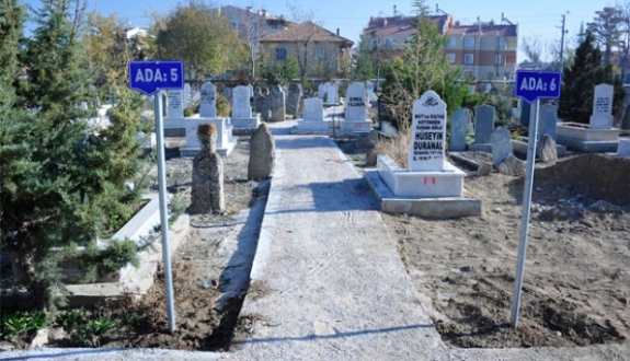 Kazalpa Mezarlığı Duvarı Yenileniyor