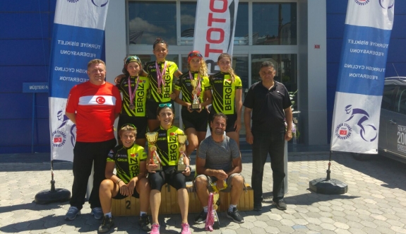 Karaman Bisiklet Takımı Sivas’ta Kürsü Kapattı