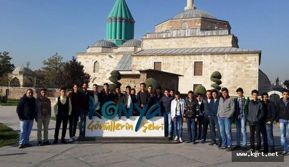 Gençlik Merkezi Üyeleri Konya’yı Gezdi