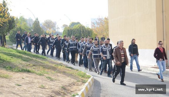 Karaman’da Fetö’den Gözaltına Alınan 15 Kişi Adliyeye Sevk Edildi