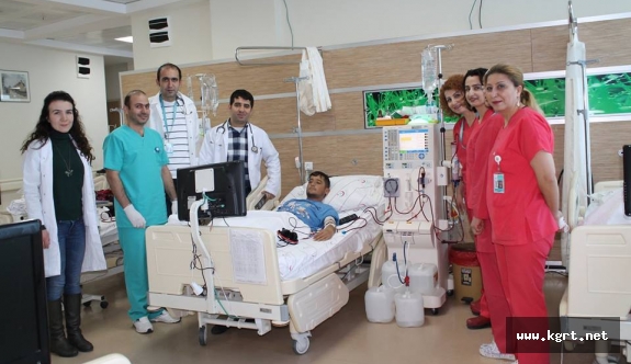 Diyaliz Hastaları Hastanede Misafir Ediliyor