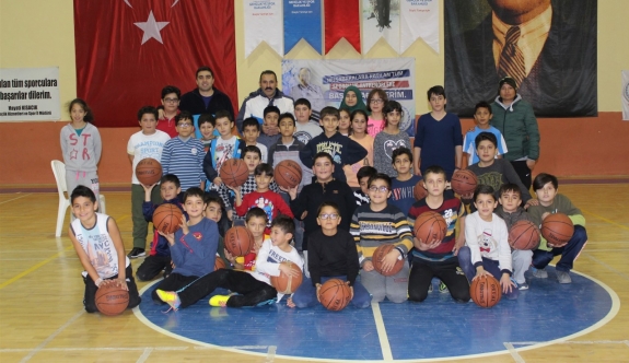 Karaman’da Basketbol Kış Spor Okulları Devam Ediyor