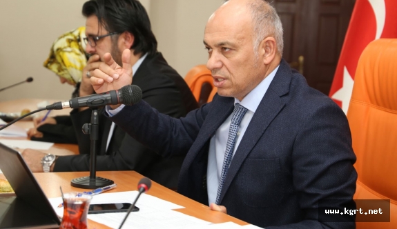 Başkan Çalışkan: “Birçok Yatırım 2017 Yılında Karaman'ın Hizmetinde Olacak”
