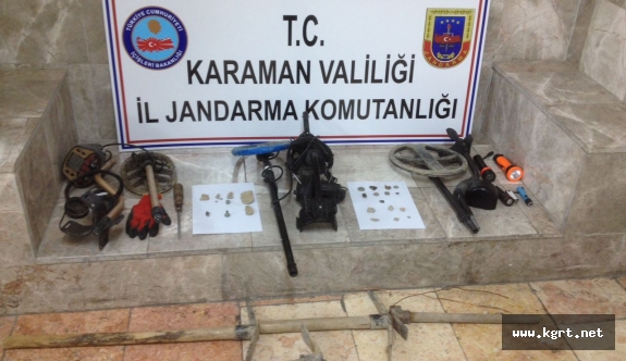 Karaman’da Jandarmadan Kaçak Kazıya Suçüstü