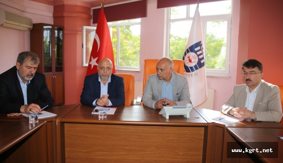Hak-İş Genel Başkanı Arslan, Başkan Çalışkan’ı Ziyaret Etti