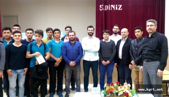 Halil İbrahim Uzun Ve Mustafa Toprak Öğrencilerle