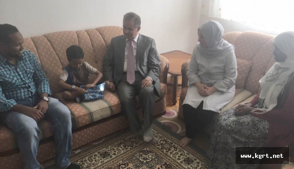 Tapsız Ailesi Ramazan Ayında Ev Ziyaretlerini Sürdürmeye Devam Ediyor