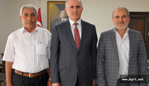 İstanbul Karamanlılar Derneği Başkanından Vali Meral’e Ziyaret