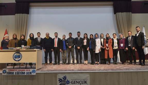 Dr. Ramazan Kurtoğlu KMÜ’DE Öğrencilerle Buluştu