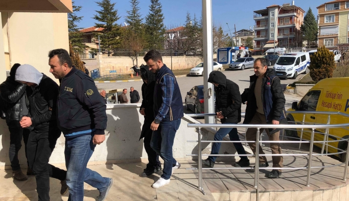 Karaman’daki FETÖ/PDY Operasyonunda 2 Tutuklama