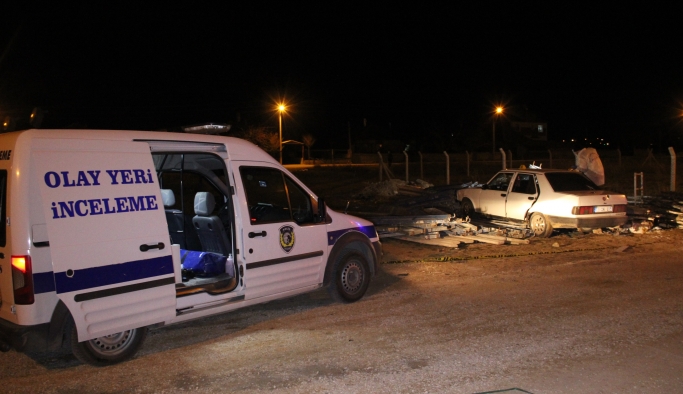 Seyir Halindeki Otomobile Silahlı Saldırı: 1 Yaralı