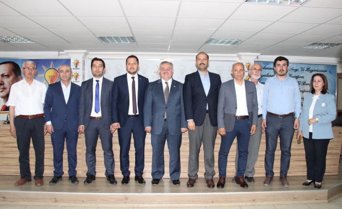 Karaman’da AK Parti, Milletvekili Adaylarını Tanıttı