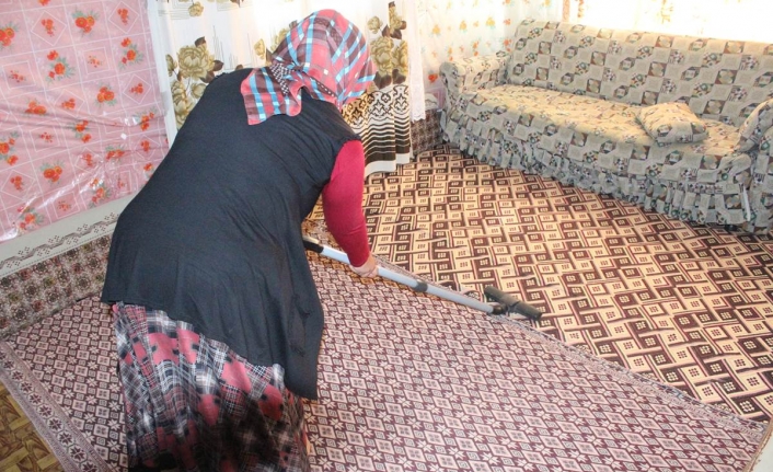 Kazımkarabekir’de Güzel Evim Temizlik Projesi Devam Ediyor