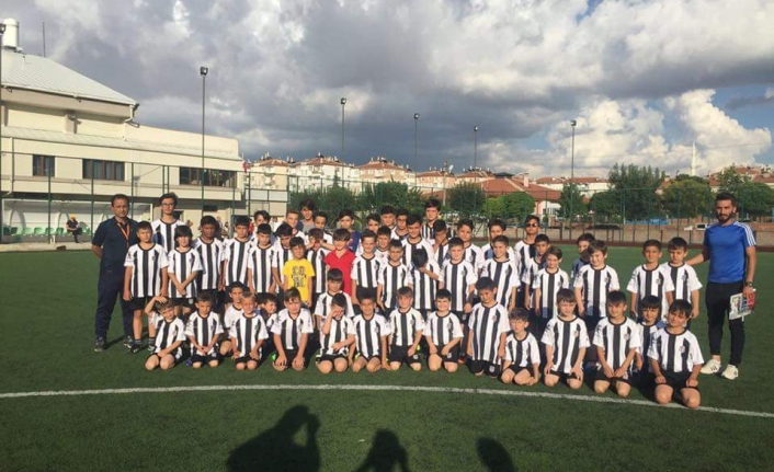 Beşiktaş’ın Genç Yetenekleri Yetişiyor