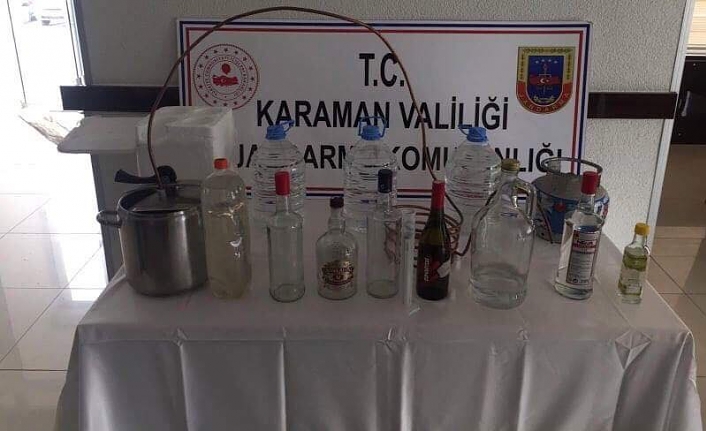 Jandarmandan Kaçak Alkol Operasyonu