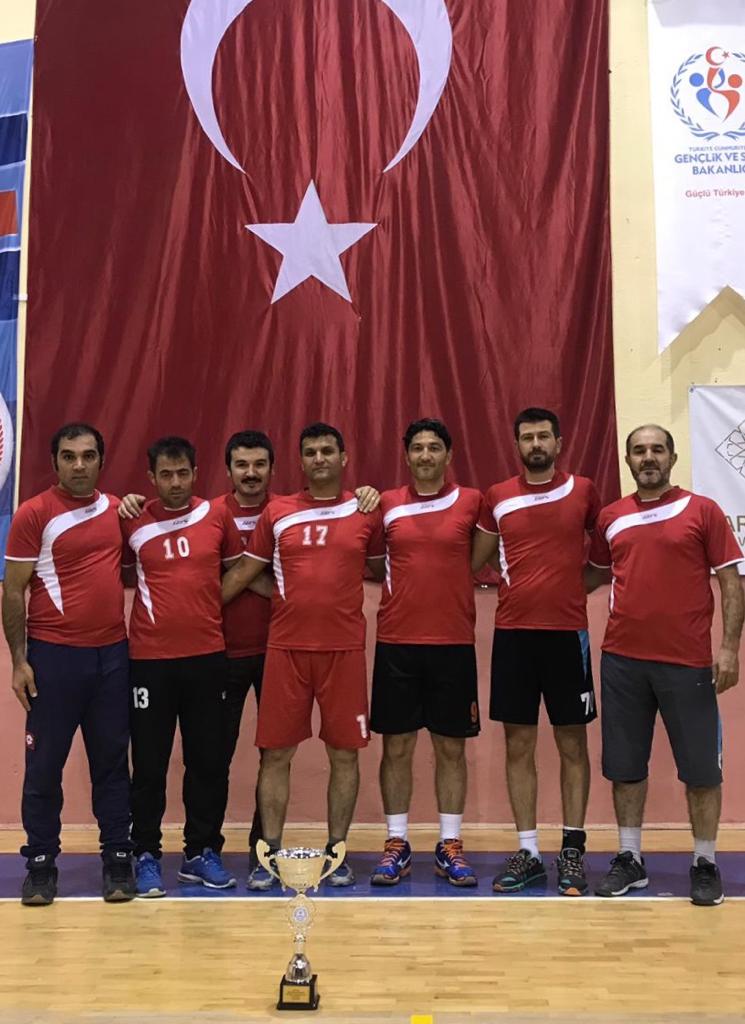 Türkiye Öğretmenler Kupası Voleybol Şampiyonu Özel Başarı Koleji