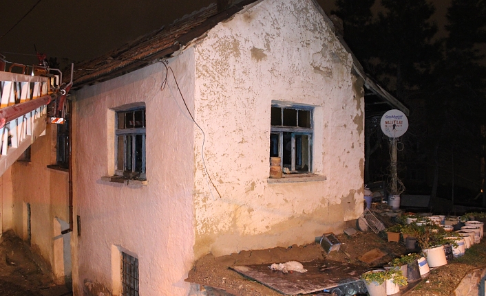 Karaman'da Kerpiç Ev Yangını