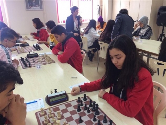 Gençler Satranç Şampiyonası Sona Erdi