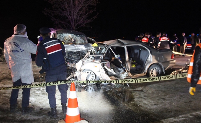 Güneysınır’da Trafik Kazası: 4 Ölü, 4 Yaralı