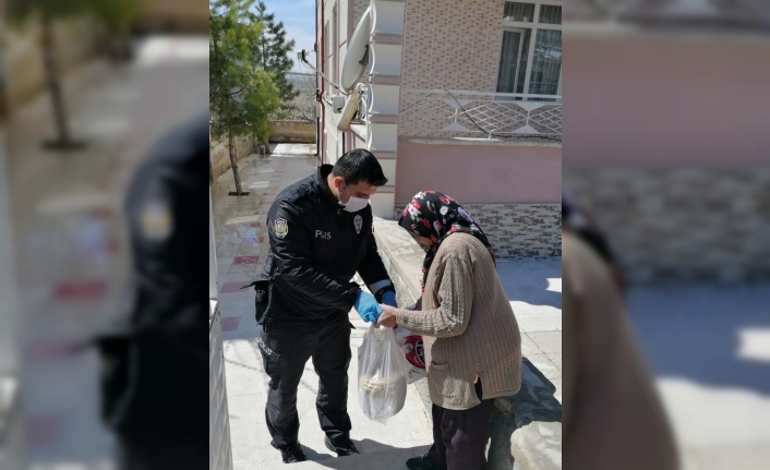 Karaman`da Toplum Destekli Polis Yaşlıların Emrinde
