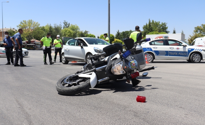 Karaman'da Trafik Kazası Sonucu 1 Polis Yaralandı