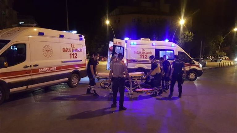 Karaman’da Trafik Kazasında Baba, Kız Yaralandı