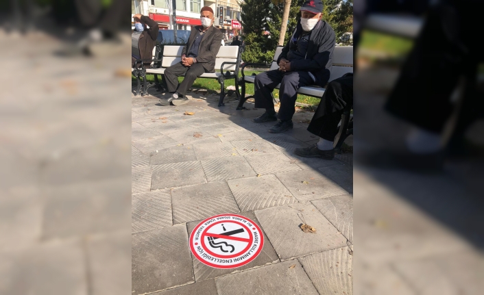 Karaman’da Sigara Yasağı’nın Uygulandığı Alanlara Afiş ve Levhalar Asılıyor