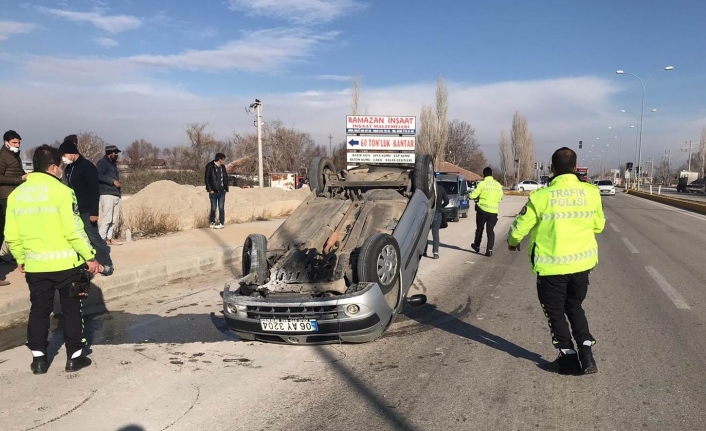 Ereğli'de İki Otomobil Çarpıştı: 1 Yaralı 