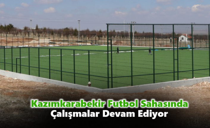 Kazımkarabekir İlçe Futbol Sahasında Çalışmalar Devam Ediyor