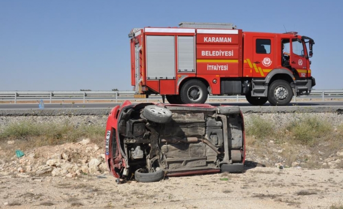 Takla Atan Otomobilin Sürücüsü Kazayı Hafif Sıyrıklarla Atlattı  