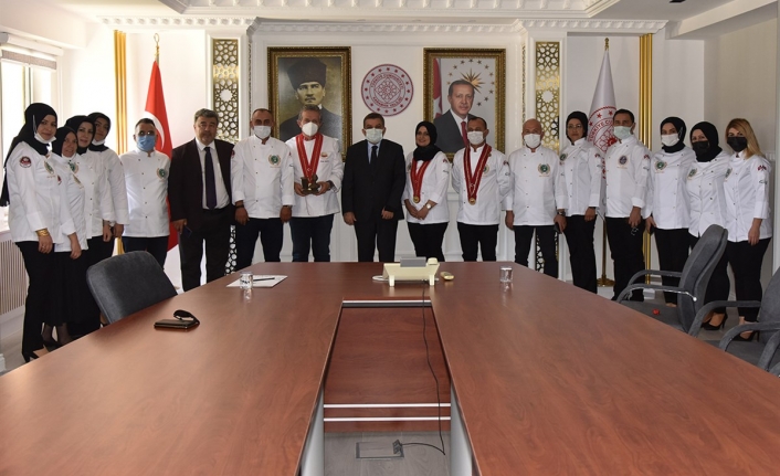 Türkiye Aşçılar Federasyonundan Vali Işık’a Ziyaret
