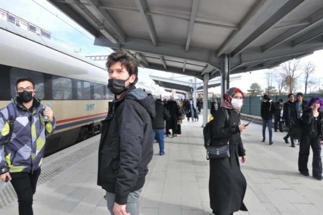 Karaman’da Yüksek Hızlı Trene Yoğun İlgi