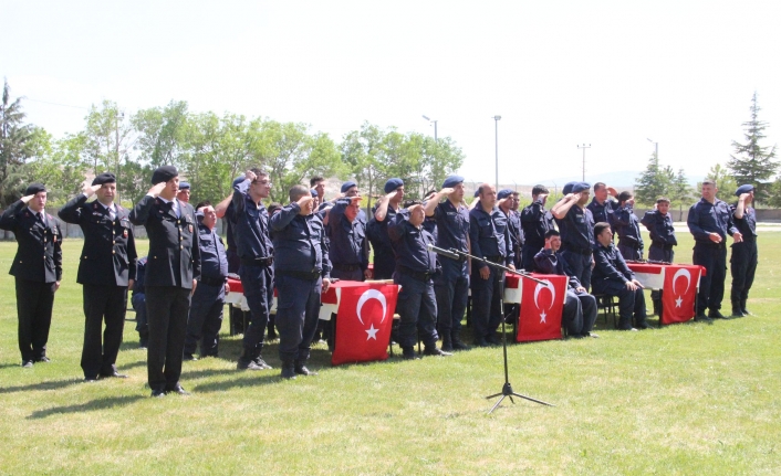 Karaman'da Bir Günlük Askerlik Yapan 27 Engelli, Düzenlenen Törenle Yemin Etti