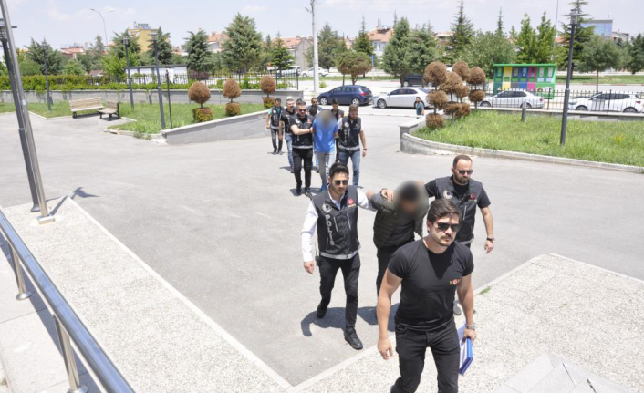 Karaman'da Uyuşturucu Operasyonu: 2 Kişi Tutuklandı
