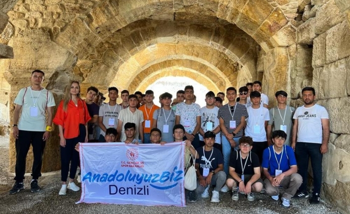 Karamanlı Gençler, Denizli'nin Tarihi ve Kültürel Dokusunu Hissetti