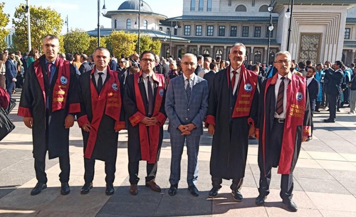 Rektör Karaman, Akademik Yıl Açılış Törenine Katıldı