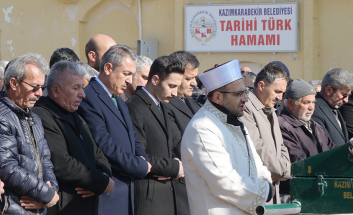 Vali Akkoyun Mustafa Demirci'nin Cenaze Namazına Katıldı
