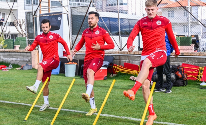 Karaman FK, Bayrampaşa Maç Hazırlıklarına Başladı