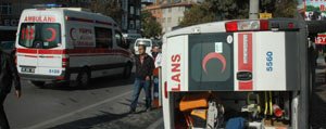 Ambulans Kaza Yapti, Tasidigi Hasta Öldü 