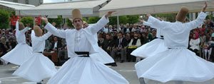 Hz. Mevlana Karaman`dan Temsili Olarak Konya`ya Ugurlandi...
