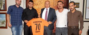 70 Larende Spor Kulübü Baskan Çaliskan’i Ziyaret...